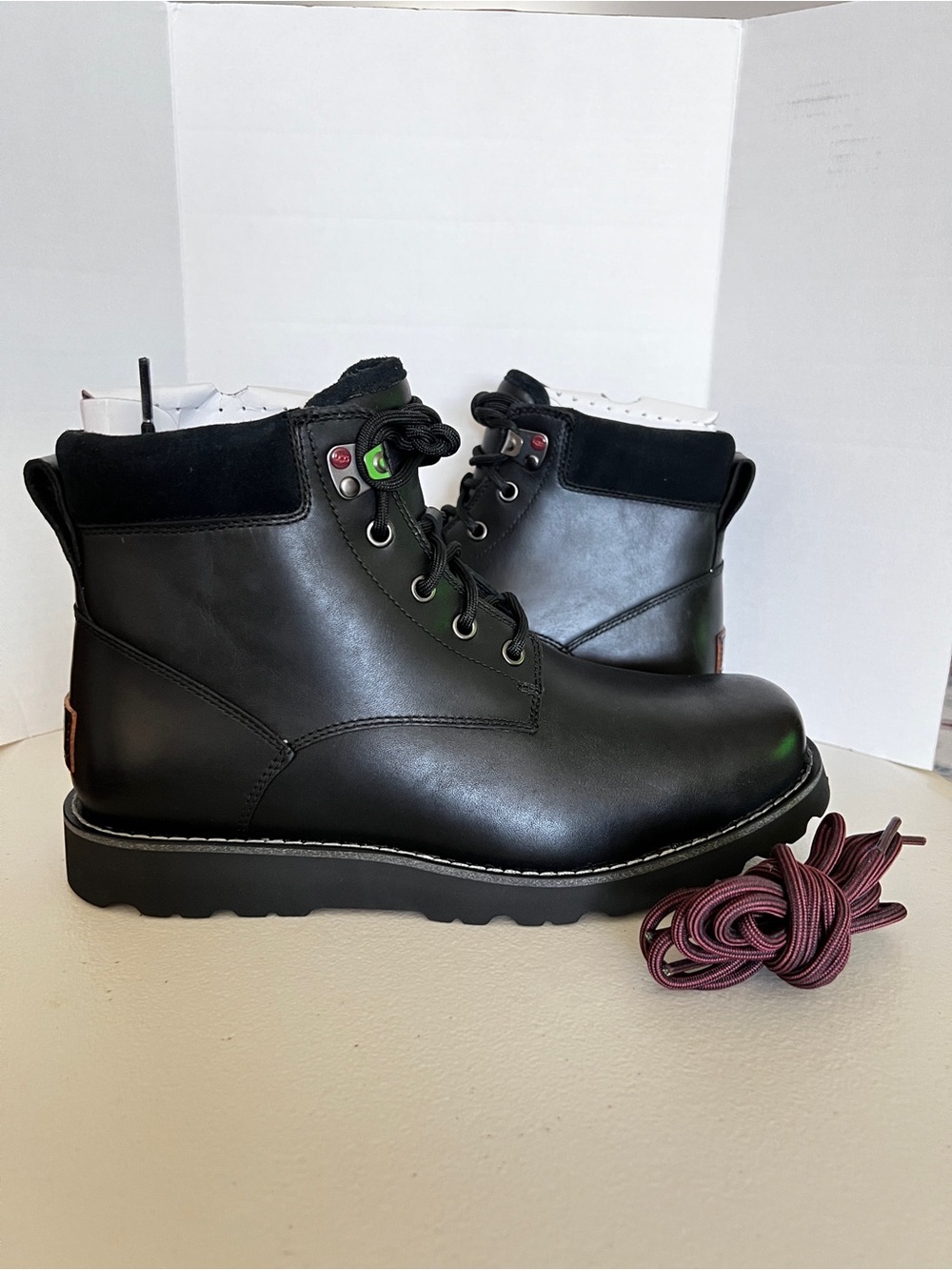 UGG Men's Seton TL Black Leather Chukka Boots Waterproof Wool Lined Size 9